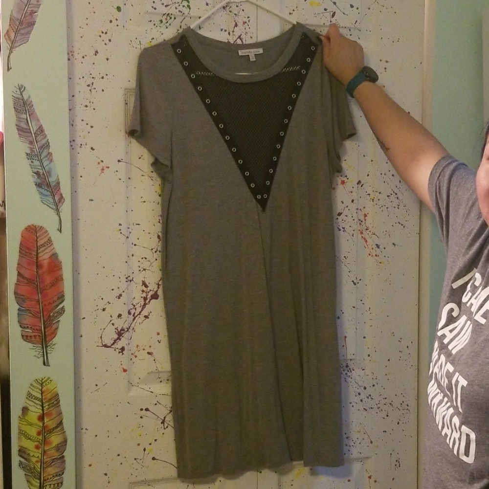 Large Mesh V-neck Dress